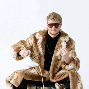 Meet your Posher, Jamie